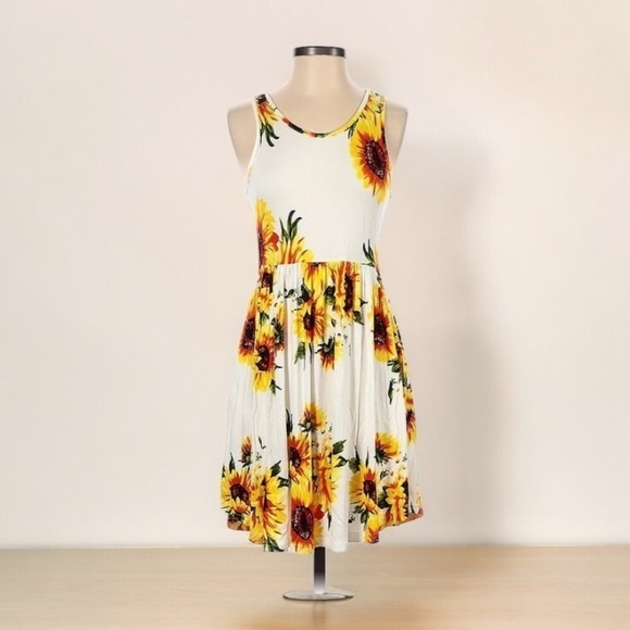 Longyuan Floral Dress | SIZE S - Picture 2 of 5